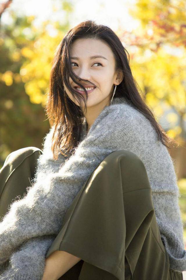 端庄美丽的东北姑娘，演9次女一号没红，如今终于红了