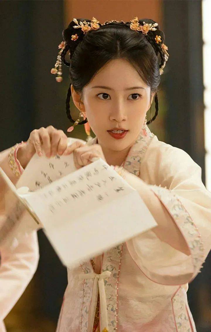 知名女演员出镜道歉
